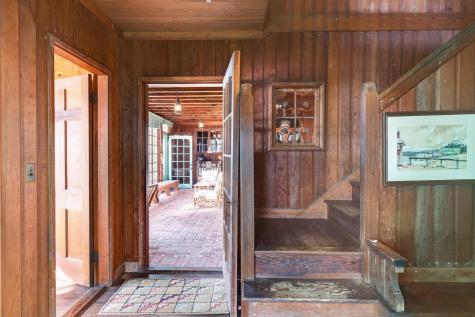 46 Gardiner Road Woods Hole MA 02543