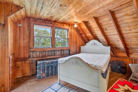 46 Gardiner Road Woods Hole MA 02543