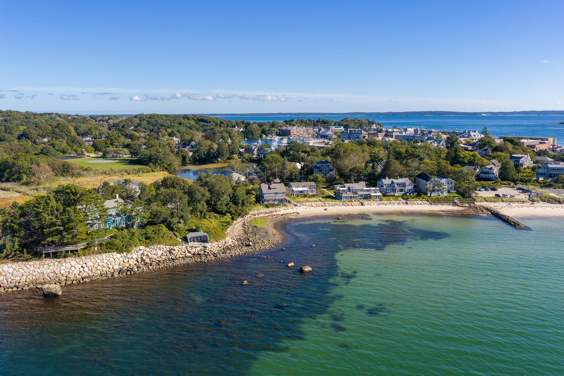 46 Gardiner Road Woods Hole MA 02543
