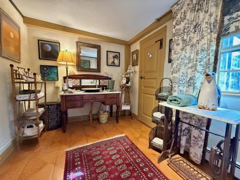 162 Route 6a Yarmouth MA 02675