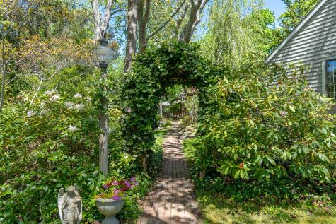 162 Route 6a Yarmouth MA 02675