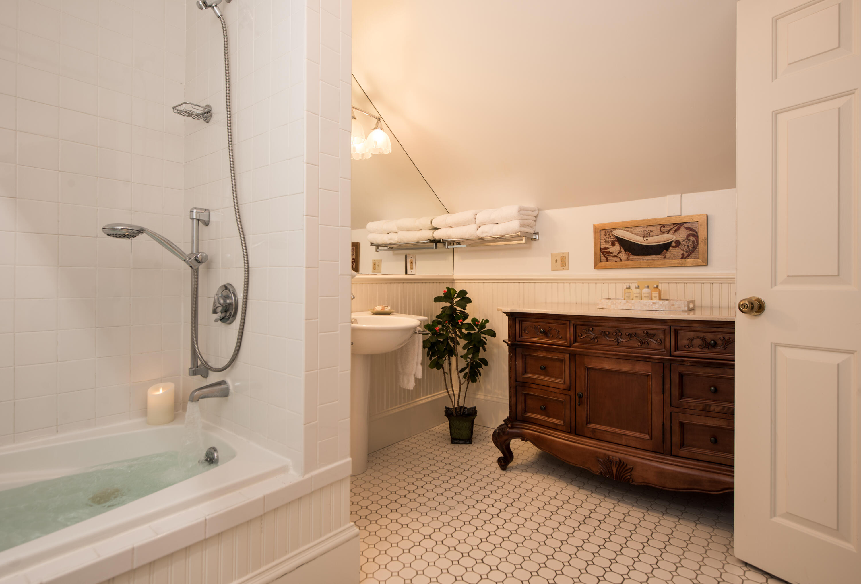 308 Old Main Street Yarmouth MA 02664