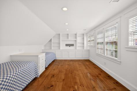 92 Barcliff Avenue Chatham MA 02633