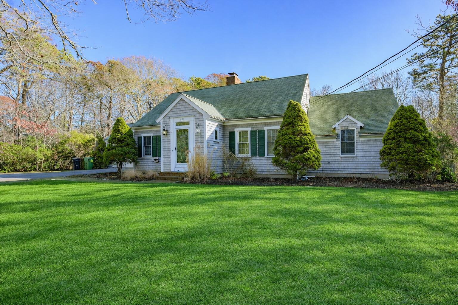 578 Huckins Neck Road Centerville MA 02632
