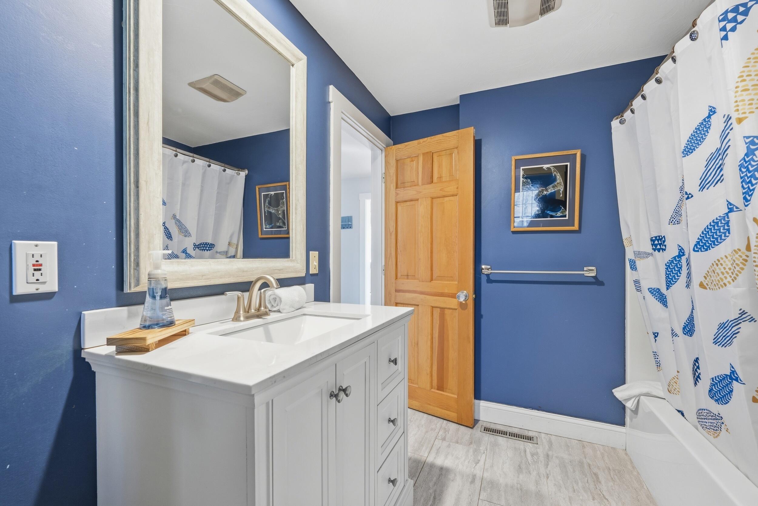 578 Huckins Neck Road Centerville MA 02632