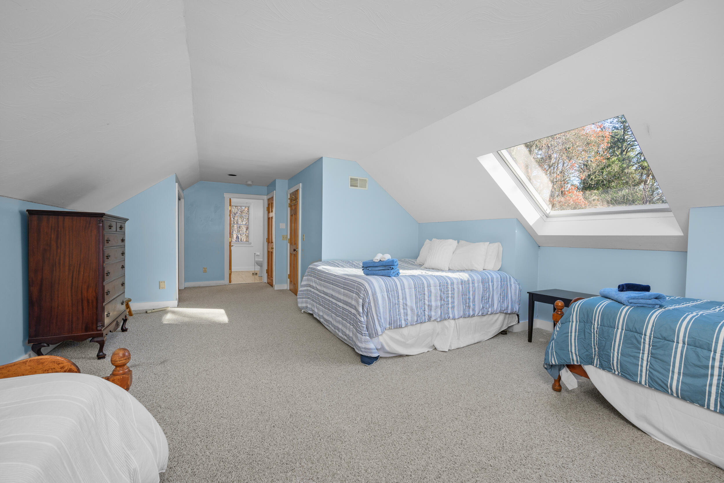 578 Huckins Neck Road Centerville MA 02632