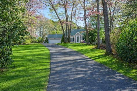 578 Huckins Neck Road Barnstable MA 02632
