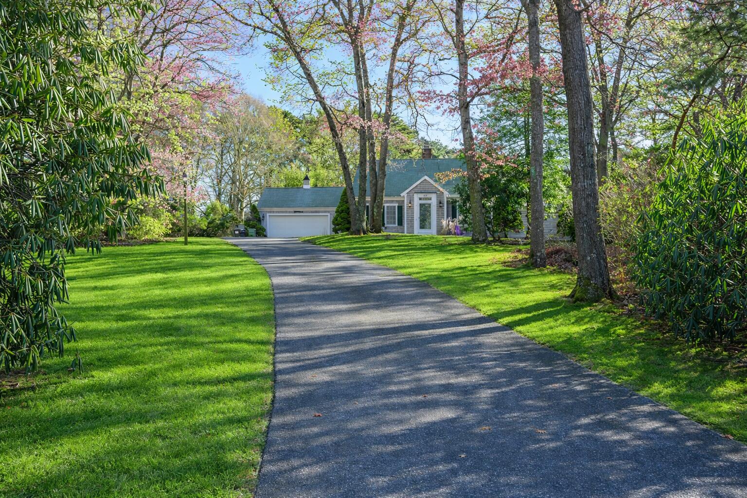 578 Huckins Neck Road Centerville MA 02632