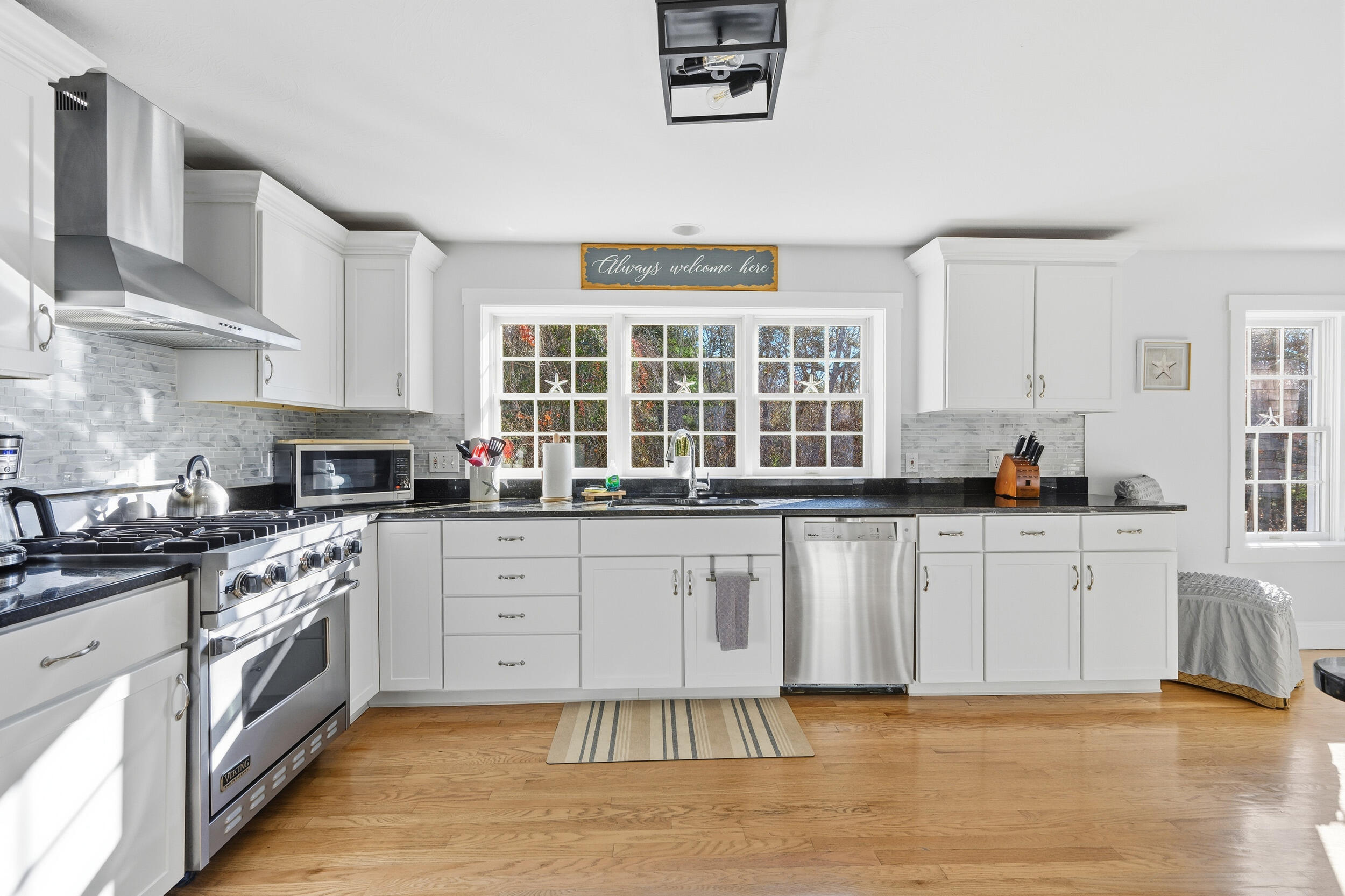 578 Huckins Neck Road Centerville MA 02632