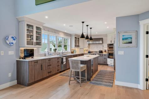 29 Llewellyn Way Edgartown MA 02539
