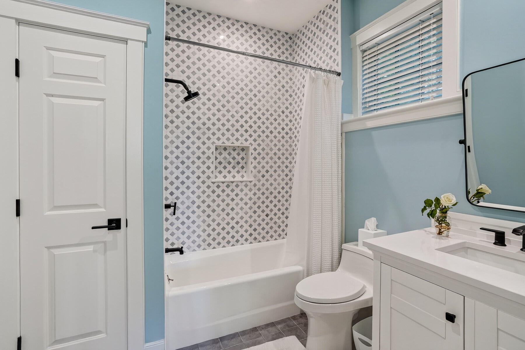 29 Llewellyn Way Edgartown MA 02539