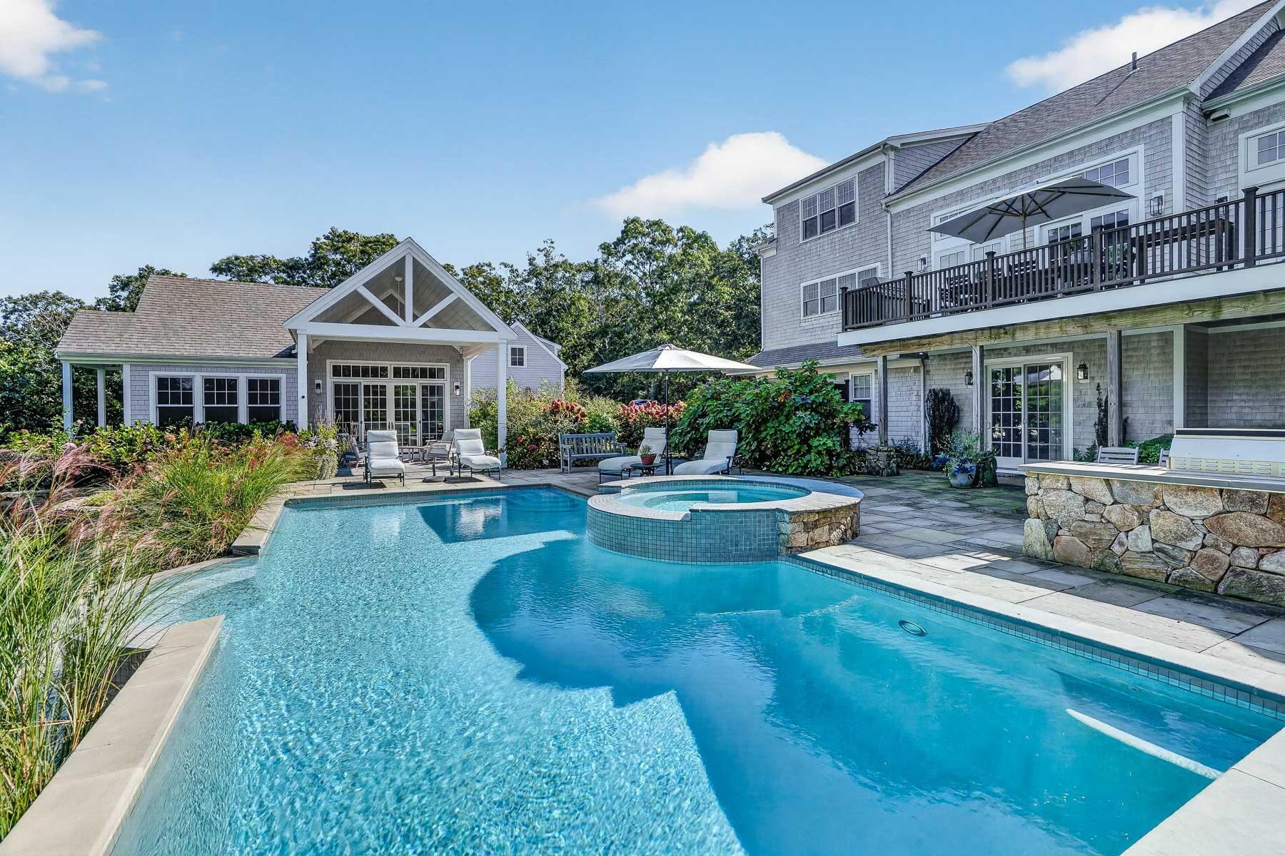 29 Llewellyn Way Edgartown MA 02539
