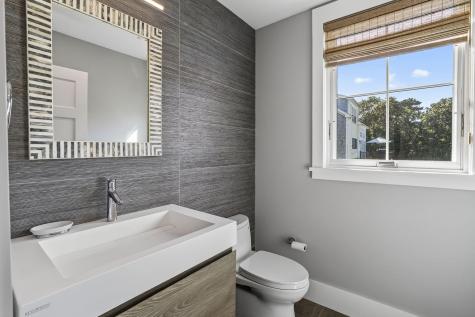 29 Llewellyn Way Edgartown MA 02539