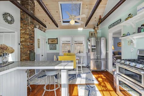 125 Sea Street Barnstable MA 02601