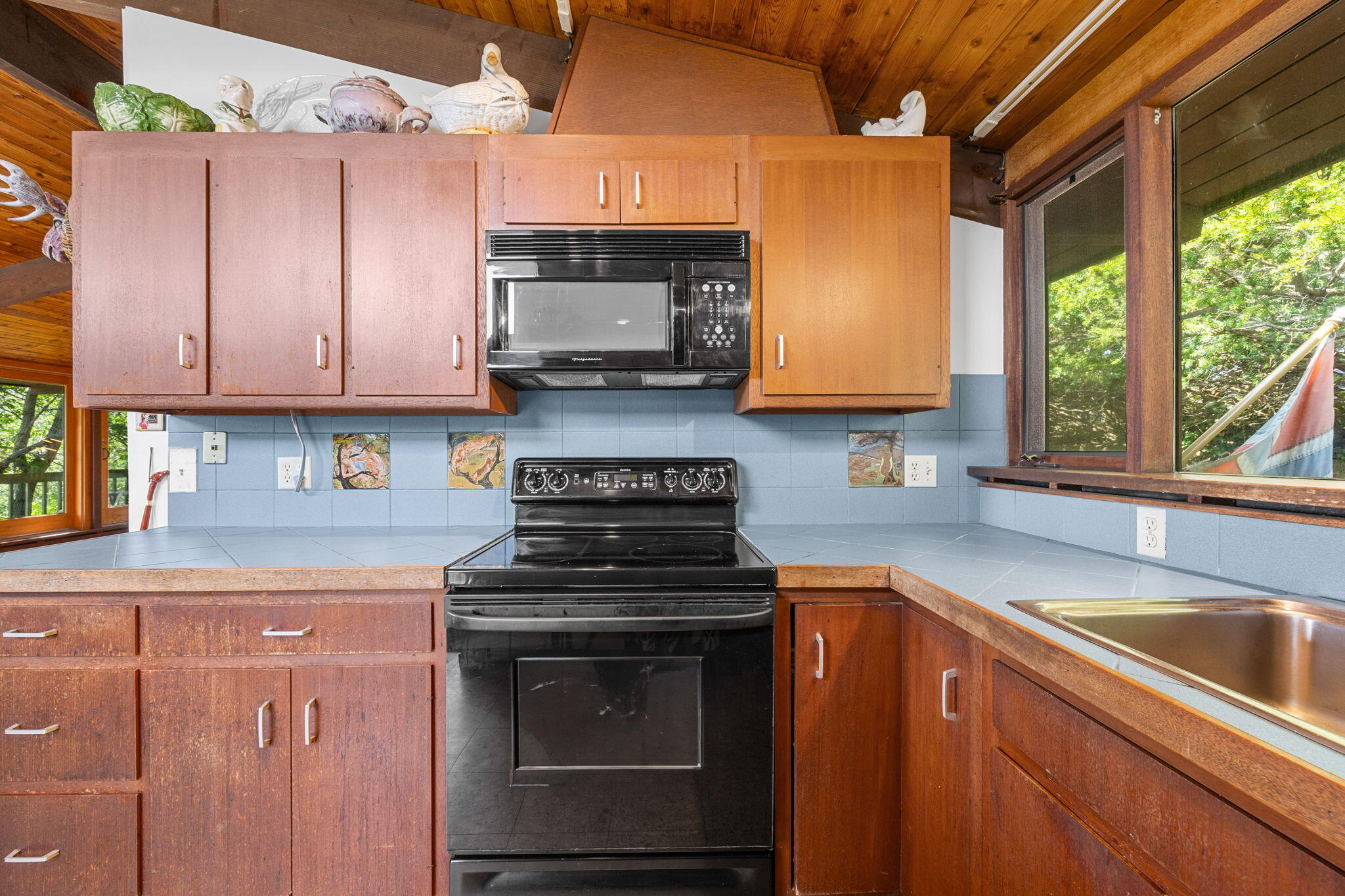 25 Resolution Road Truro MA 02666