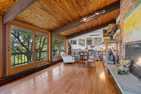 25 Resolution Road Truro MA 02666