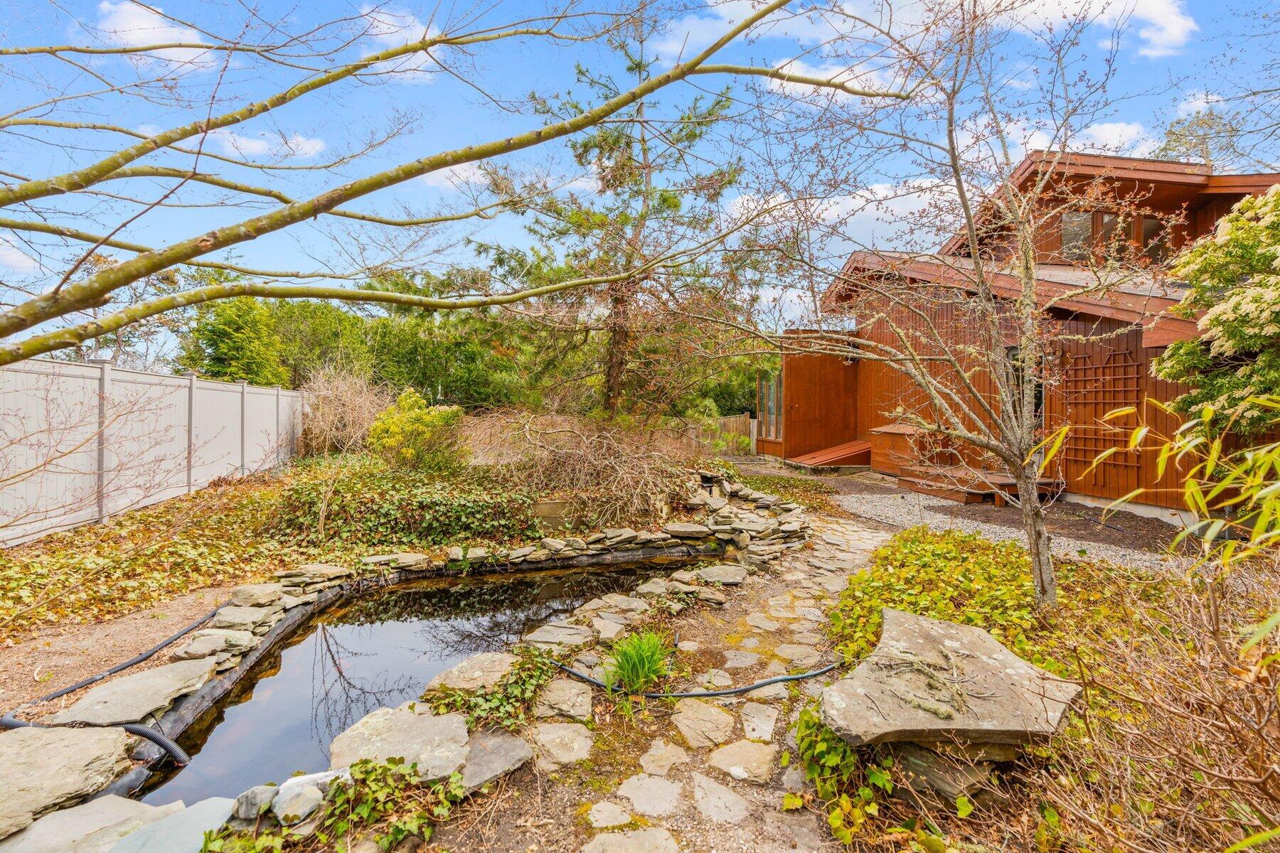 13 Cedar Street Mashpee MA 02649