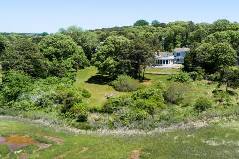 26 Hardings Beach Road Chatham MA 02633