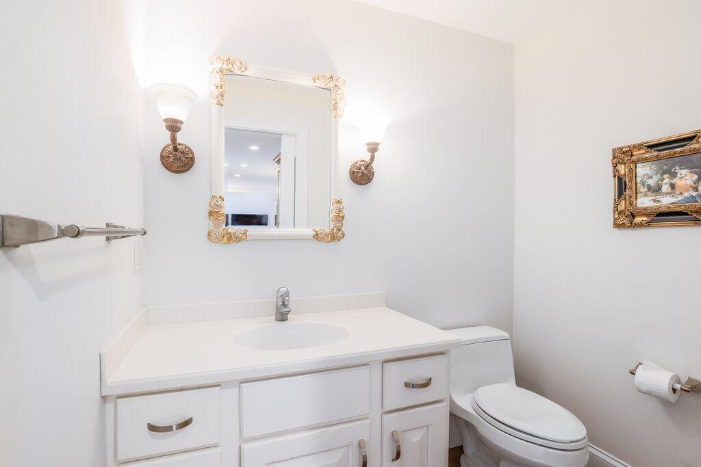 86 Summersea Road Mashpee MA 02649