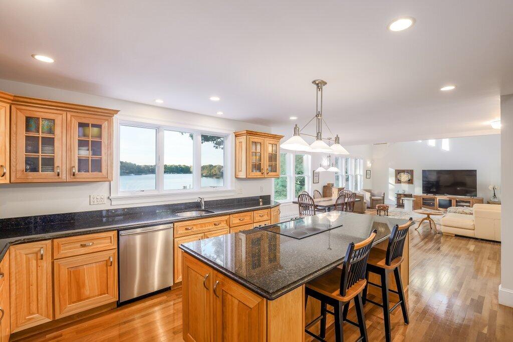 86 Summersea Road Mashpee MA 02649