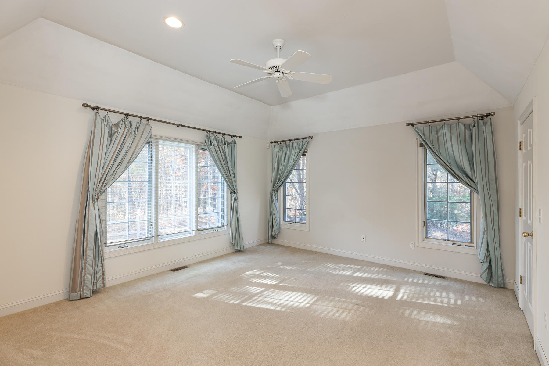 111 Saddleback Lane East Falmouth MA 02536