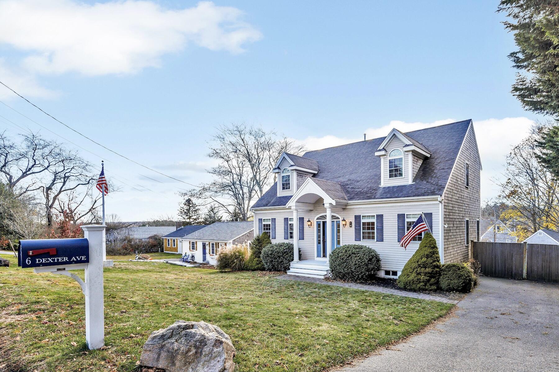 6 Dexter Avenue Sandwich MA 02563