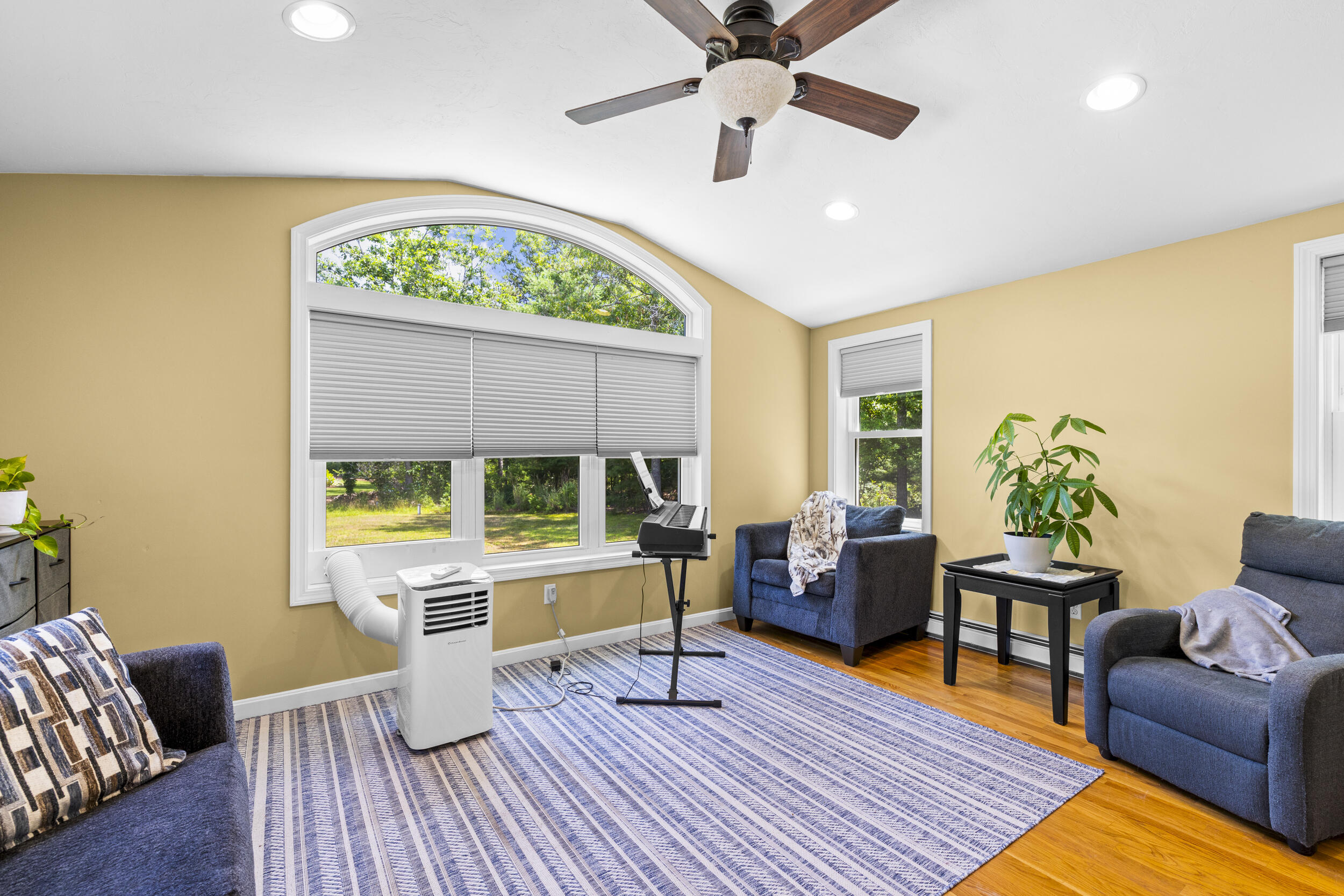 29 Sheffield Place Mashpee MA 02649