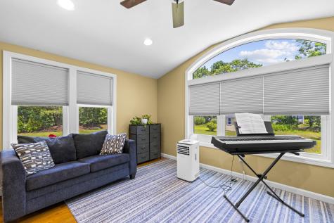 29 Sheffield Place Mashpee MA 02649