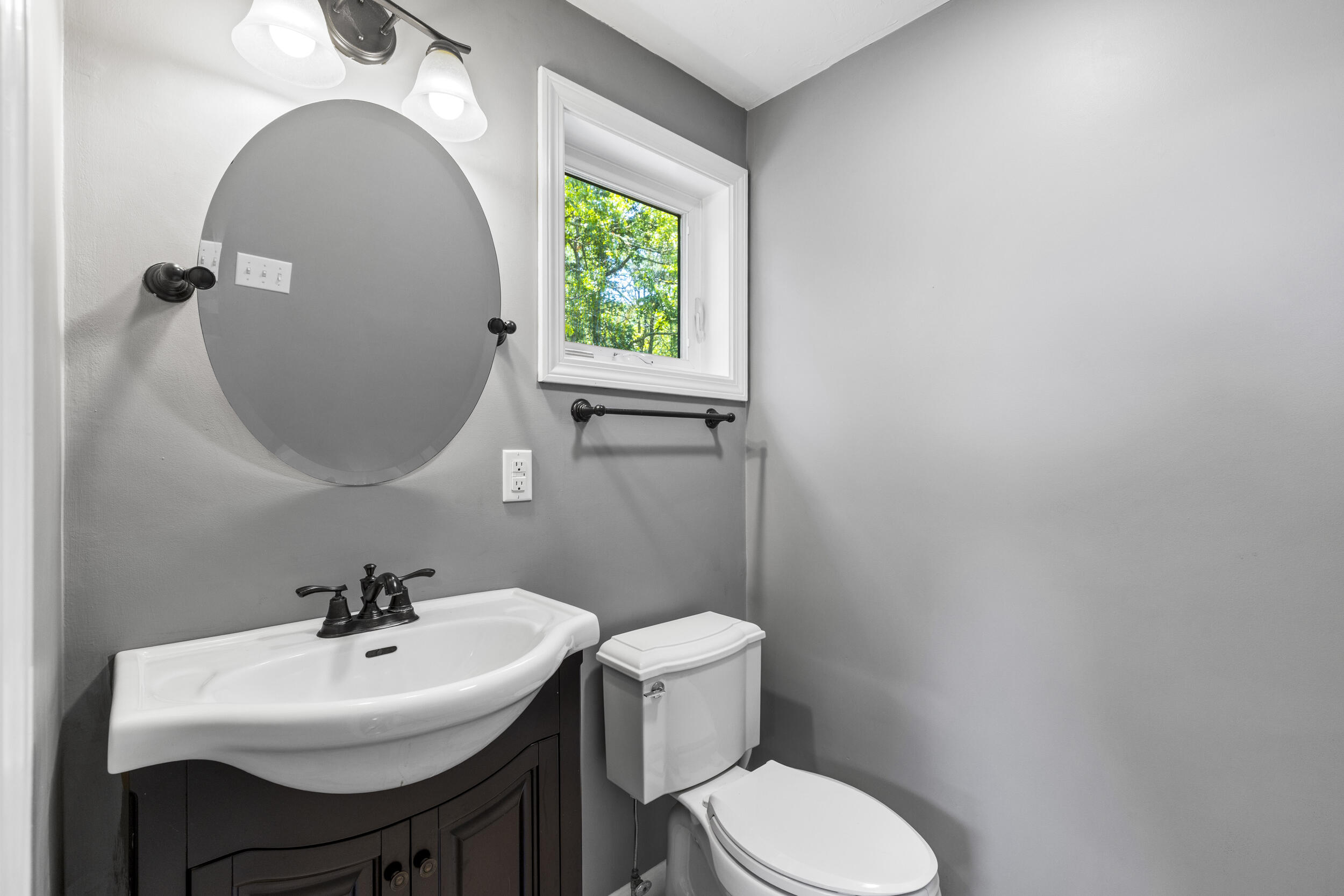 29 Sheffield Place Mashpee MA 02649