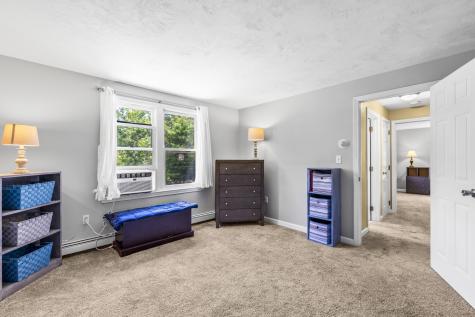 29 Sheffield Place Mashpee MA 02649
