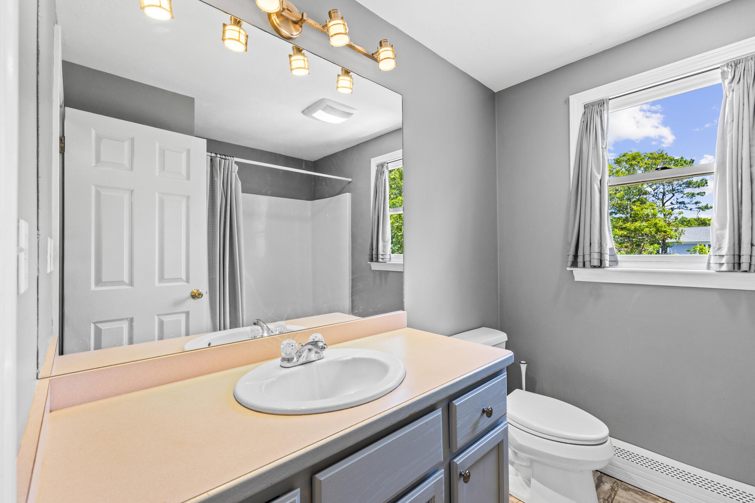 29 Sheffield Place Mashpee MA 02649