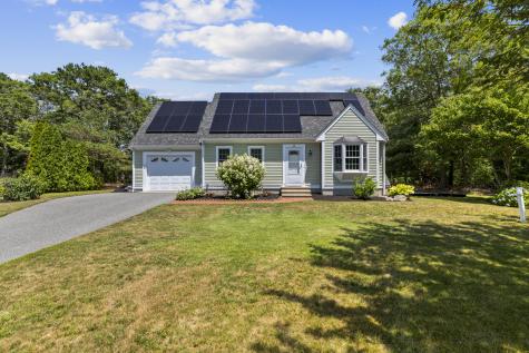 29 Sheffield Place Mashpee MA 02649