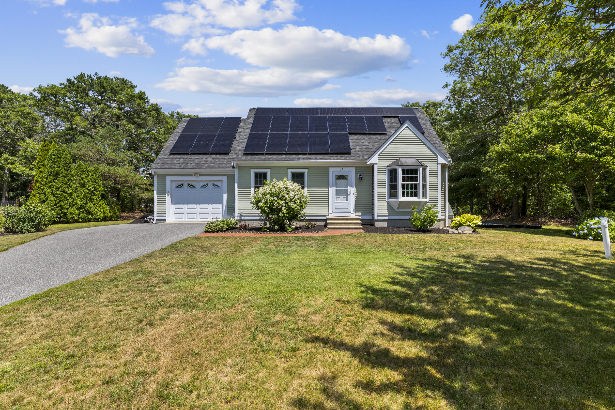 29 Sheffield Place Mashpee MA 02649