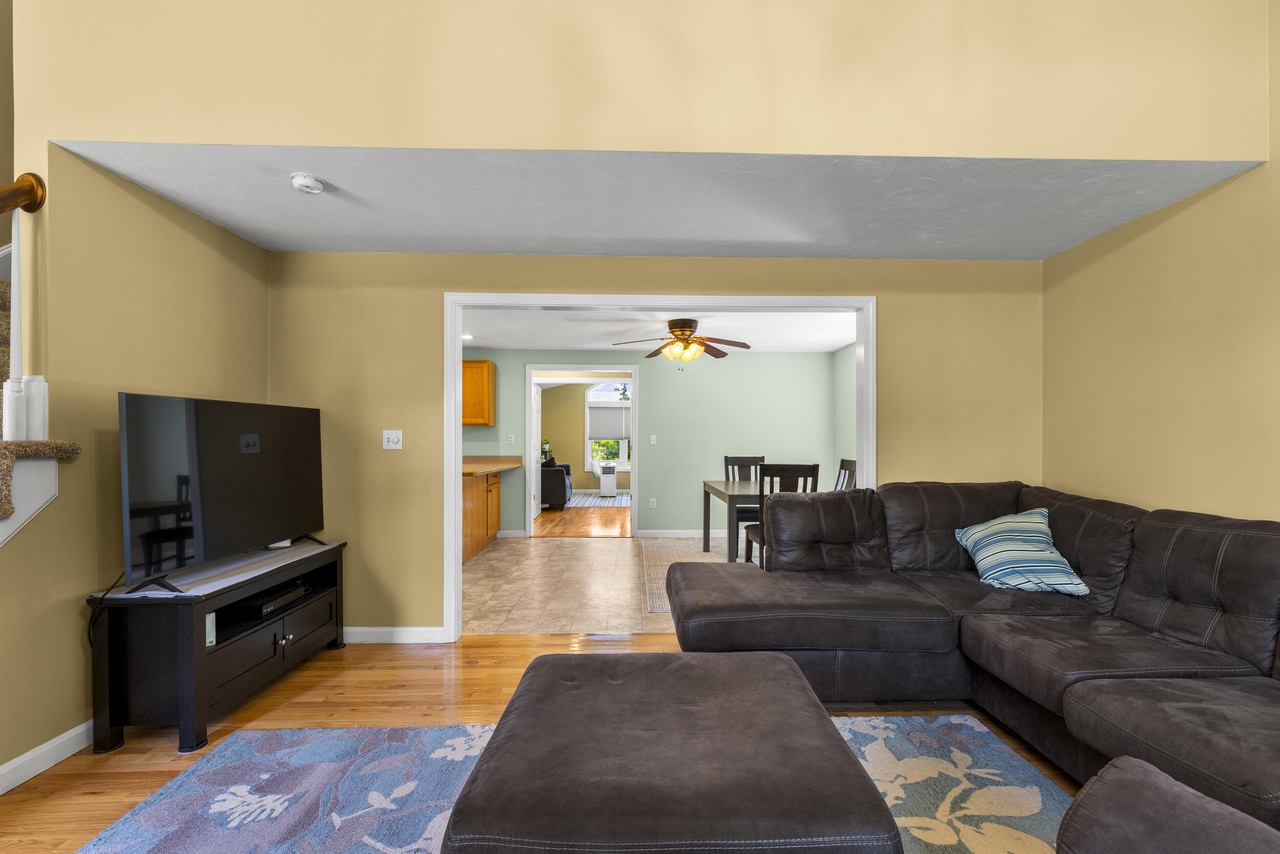 29 Sheffield Place Mashpee MA 02649