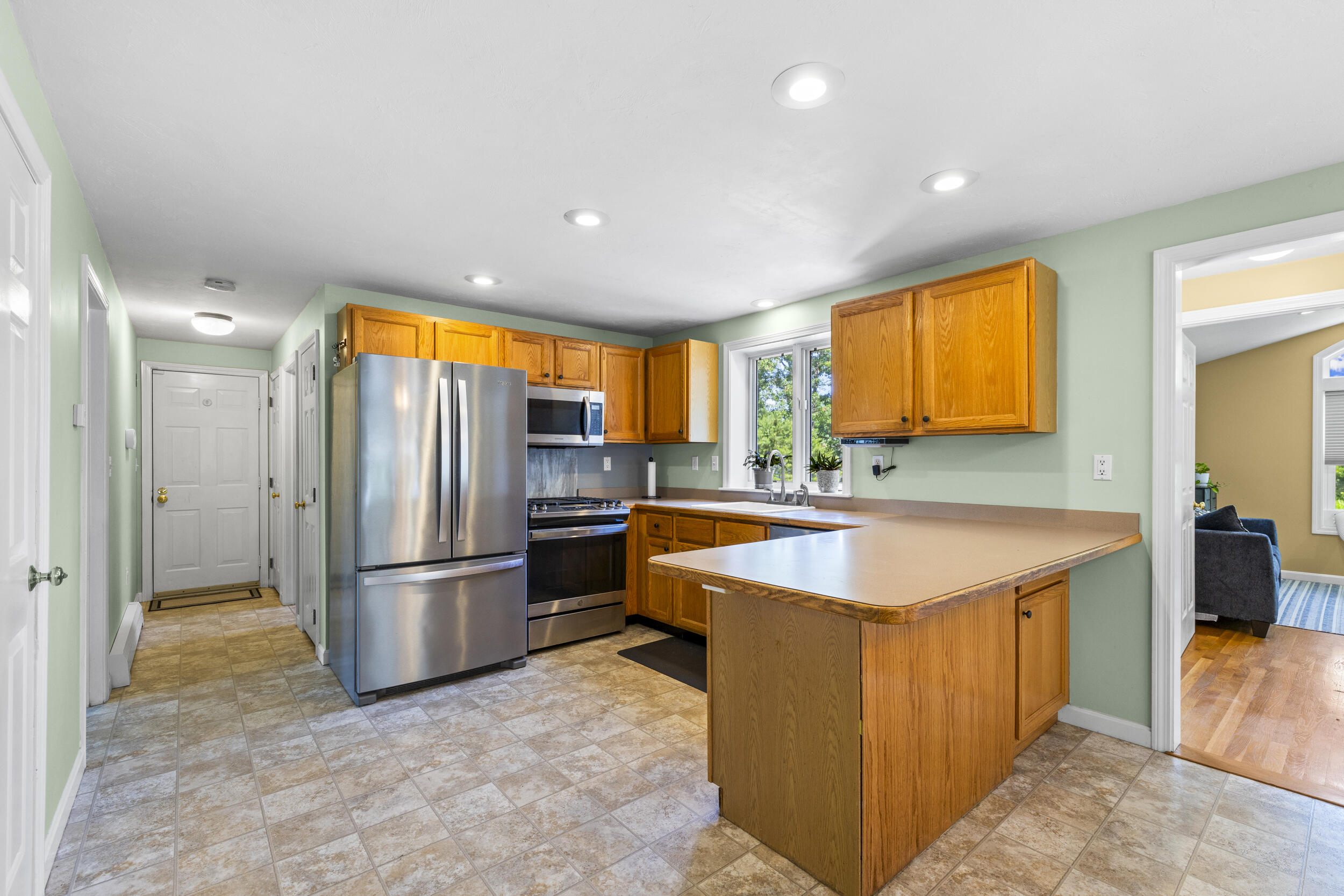 29 Sheffield Place Mashpee MA 02649