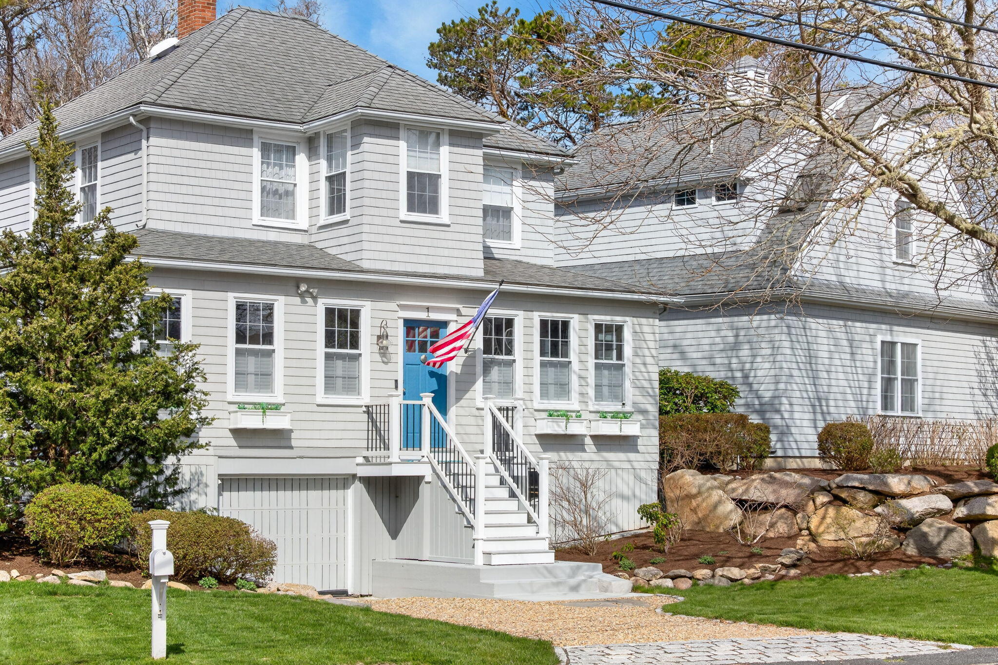 1 Peaked Cliff Road Sagamore Beach MA 02562