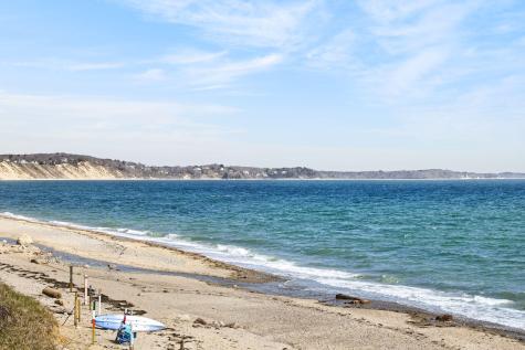1 Peaked Cliff Road Bourne MA 02562