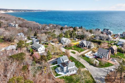 1 Peaked Cliff Road Bourne MA 02562