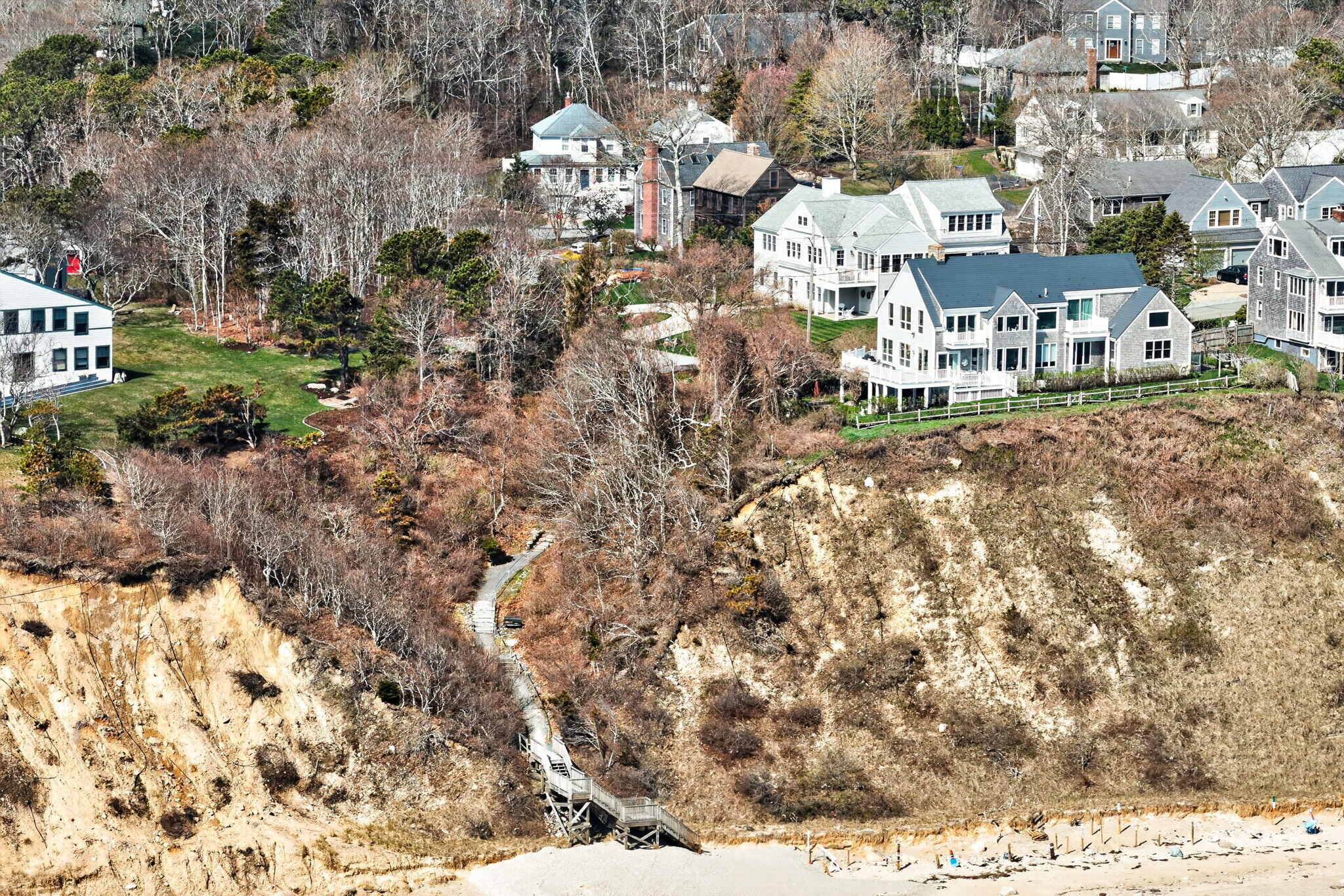 1 Peaked Cliff Road Bourne MA 02562