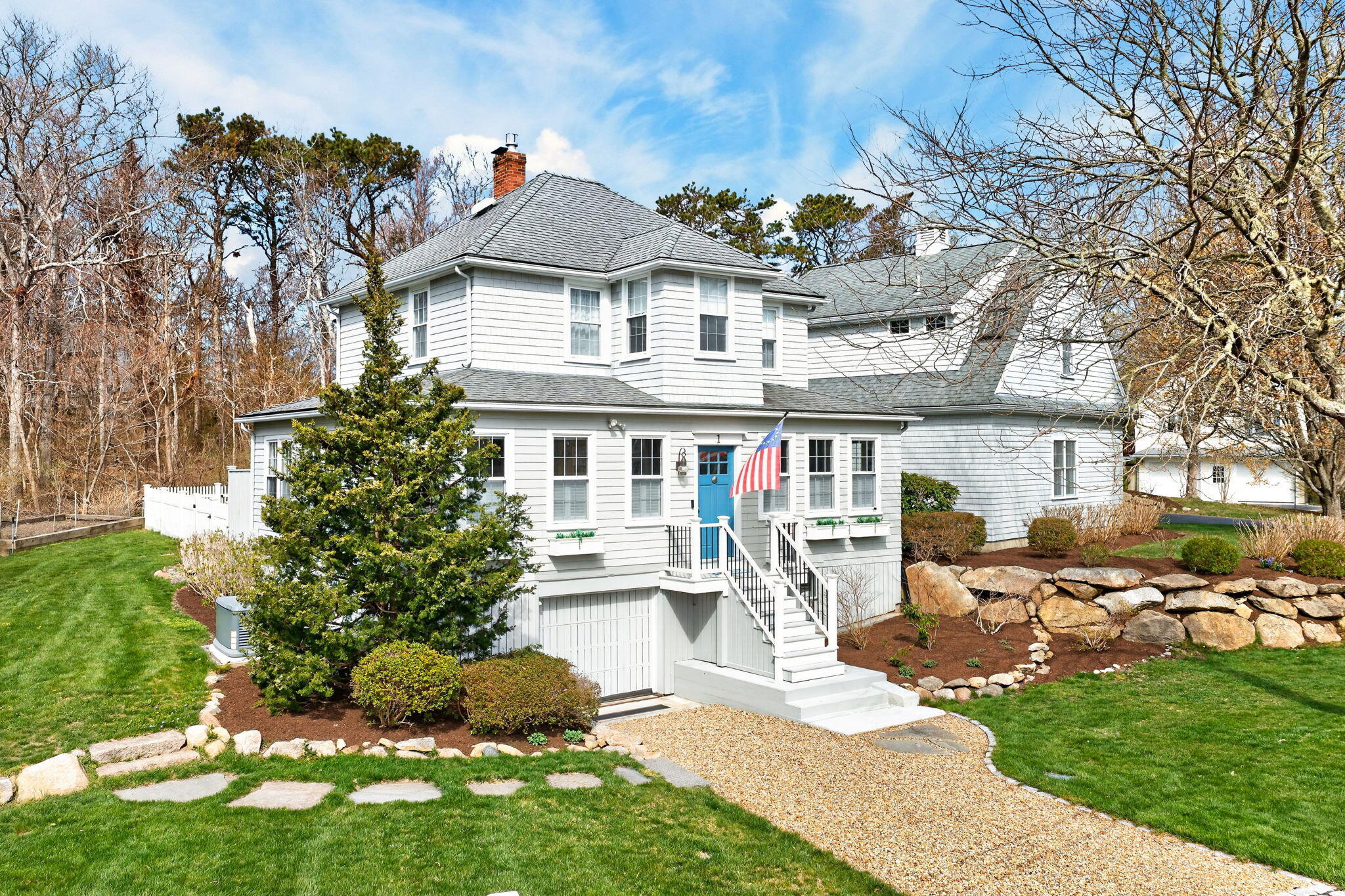 1 Peaked Cliff Road Bourne MA 02562