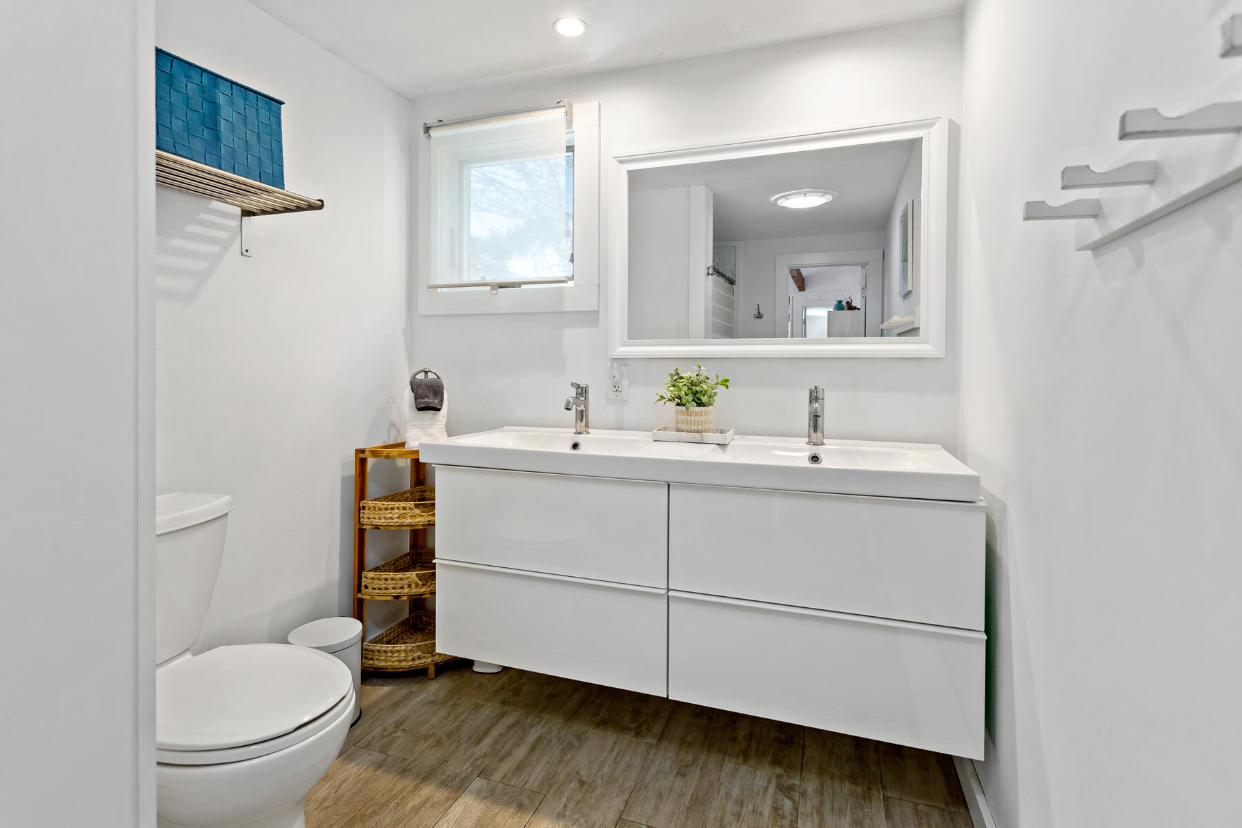 22 Follins Pond Road Dennis MA 02660