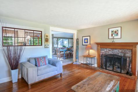 679 N Falmouth Highway Falmouth MA 02556