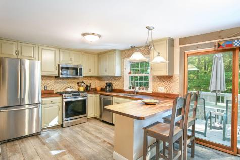 679 N Falmouth Highway Falmouth MA 02556