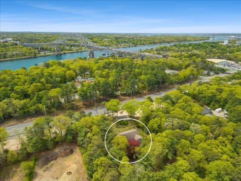 391 Scenic Highway Buzzards Bay MA 02532