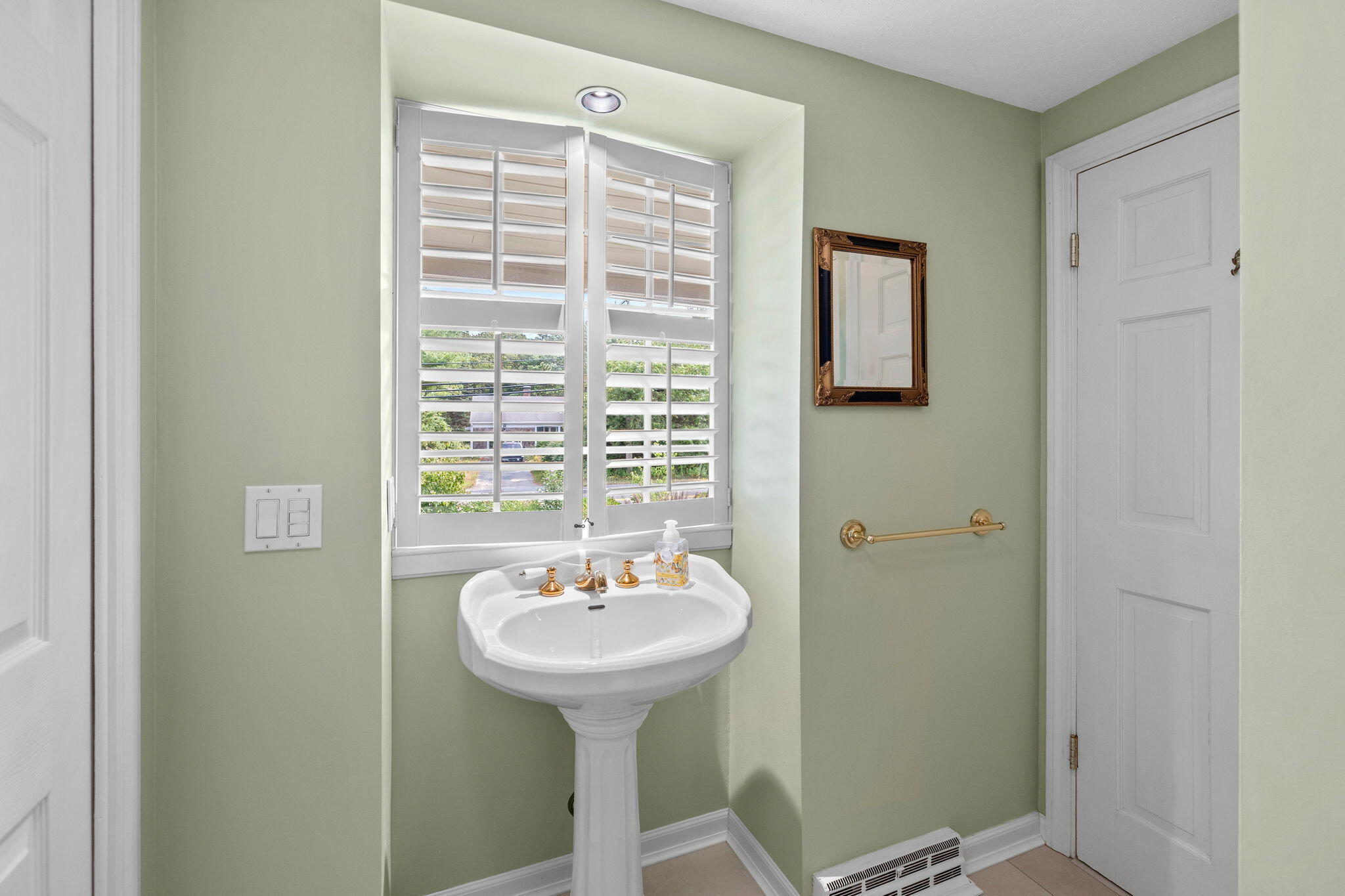 239 Chatham Road Harwich MA 02645