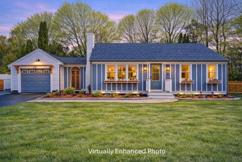 16 Carolyn Lane Falmouth MA 02536