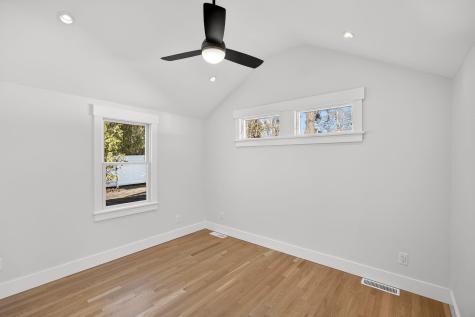 16 Carolyn Lane Falmouth MA 02536