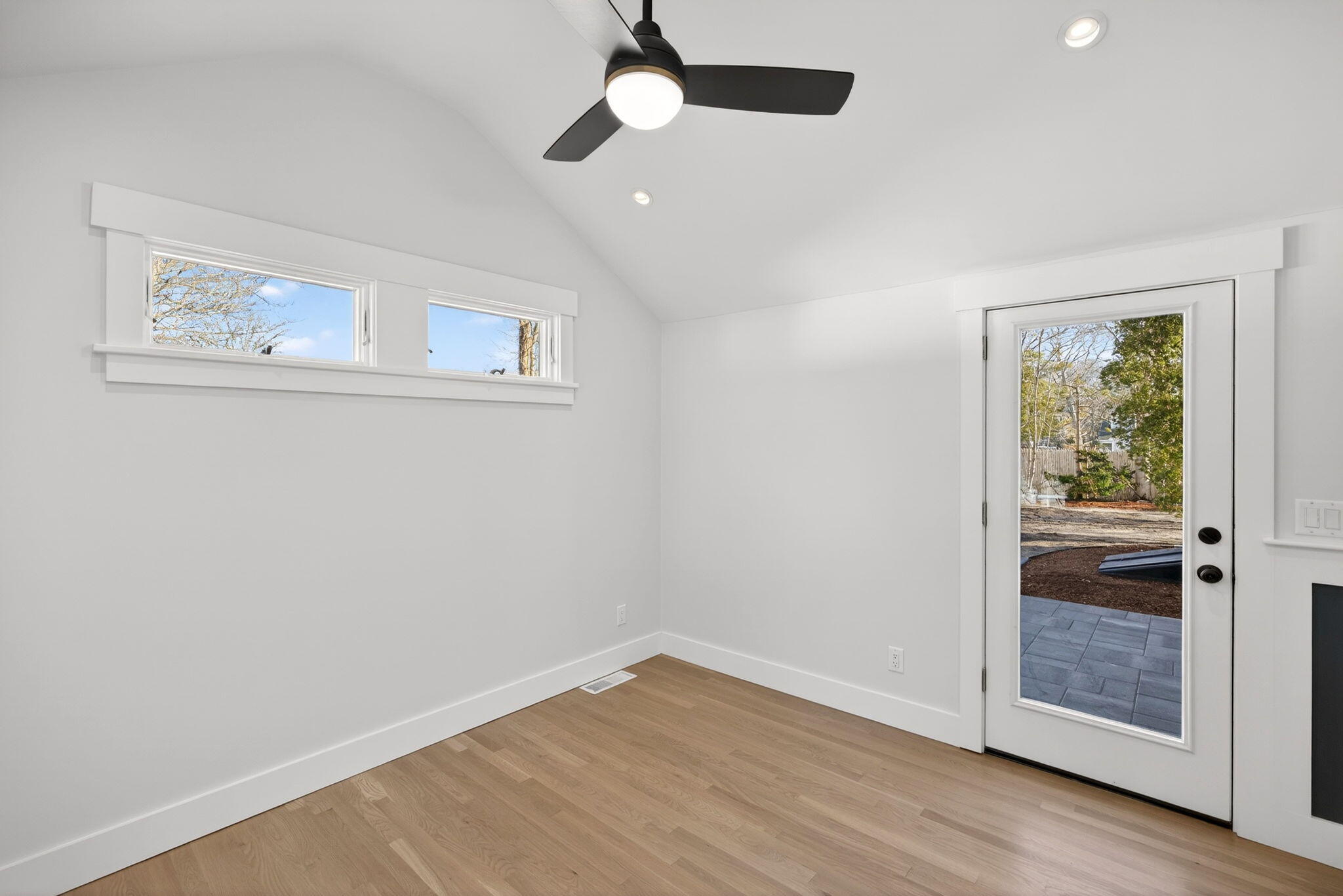 16 Carolyn Lane Falmouth MA 02536