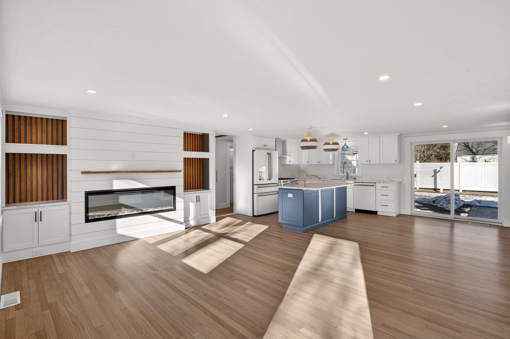 16 Carolyn Lane Falmouth MA 02536