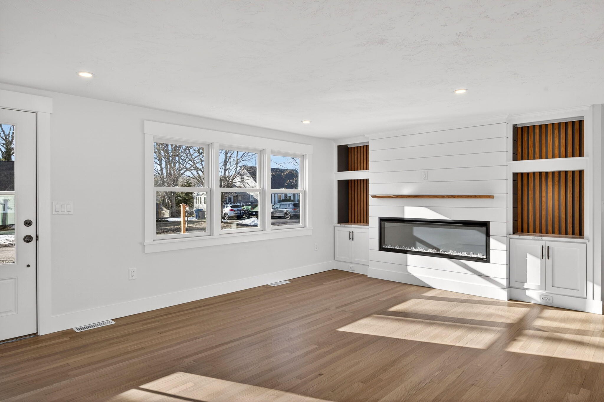 16 Carolyn Lane Falmouth MA 02536